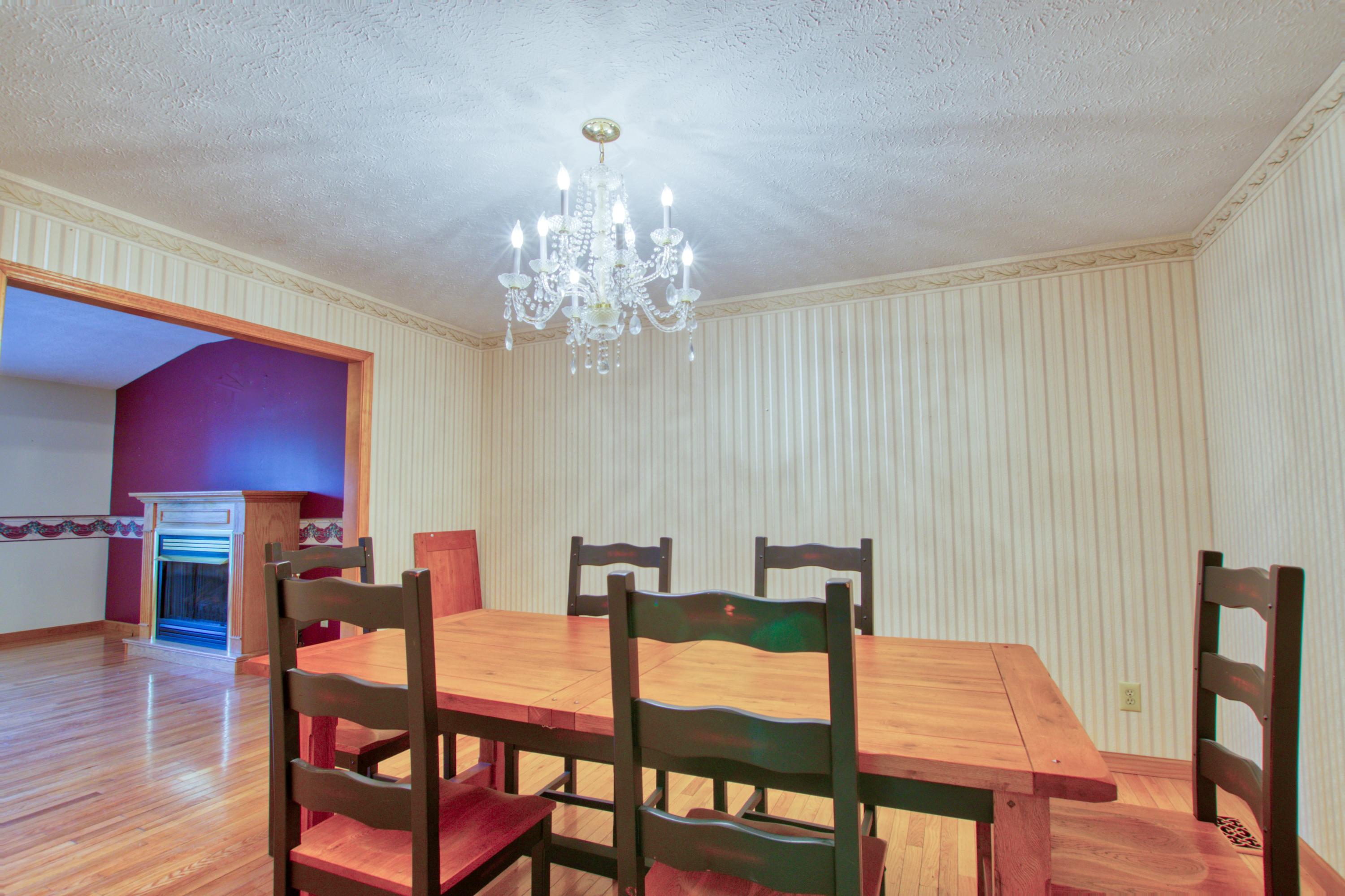 3211 Gap Creek Road Hampton, TN 37658 - Photo 19 of 33 dining rm2