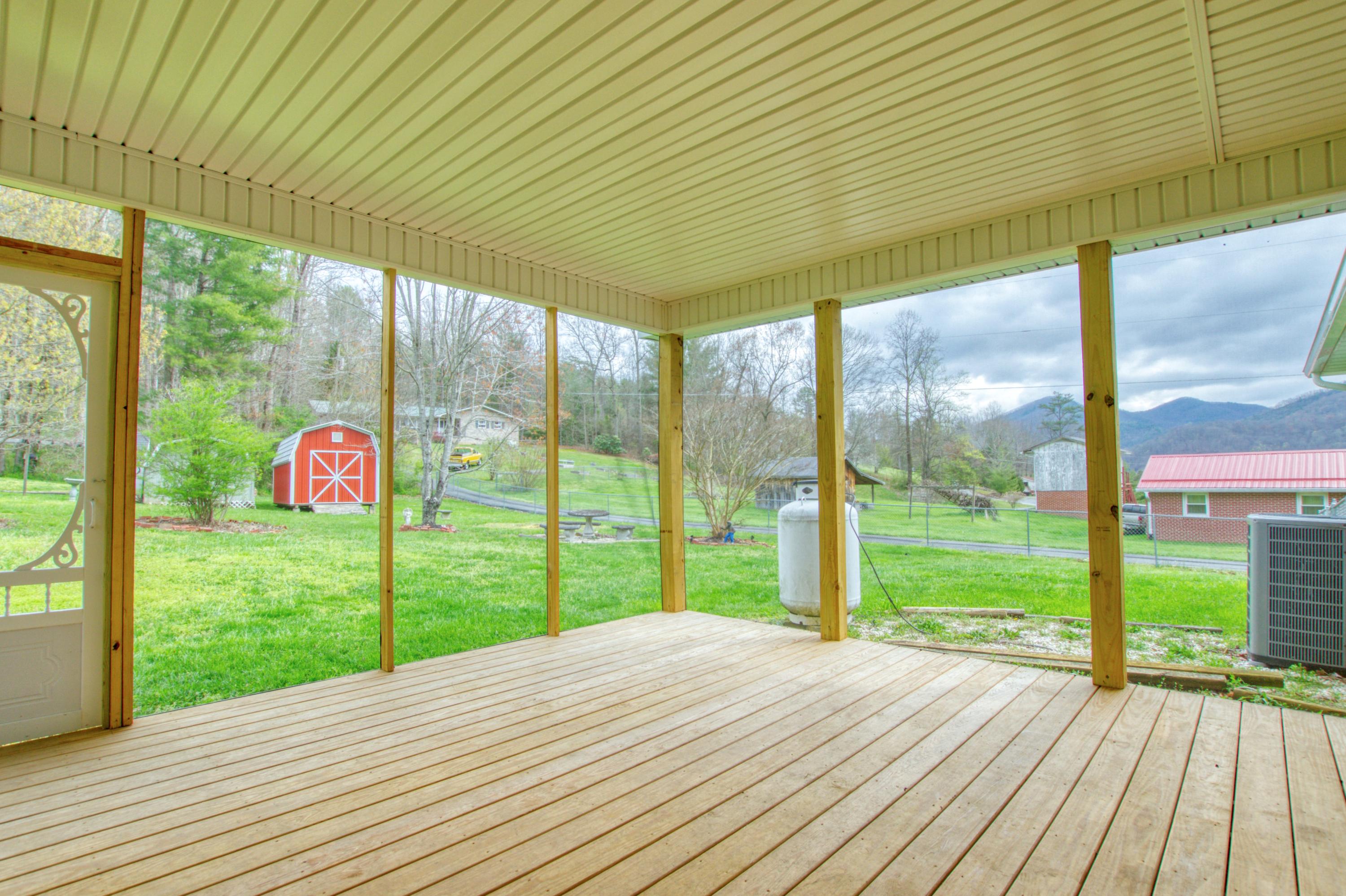 3211 Gap Creek Road Hampton, TN 37658 - Photo 25 of 33 screened porch