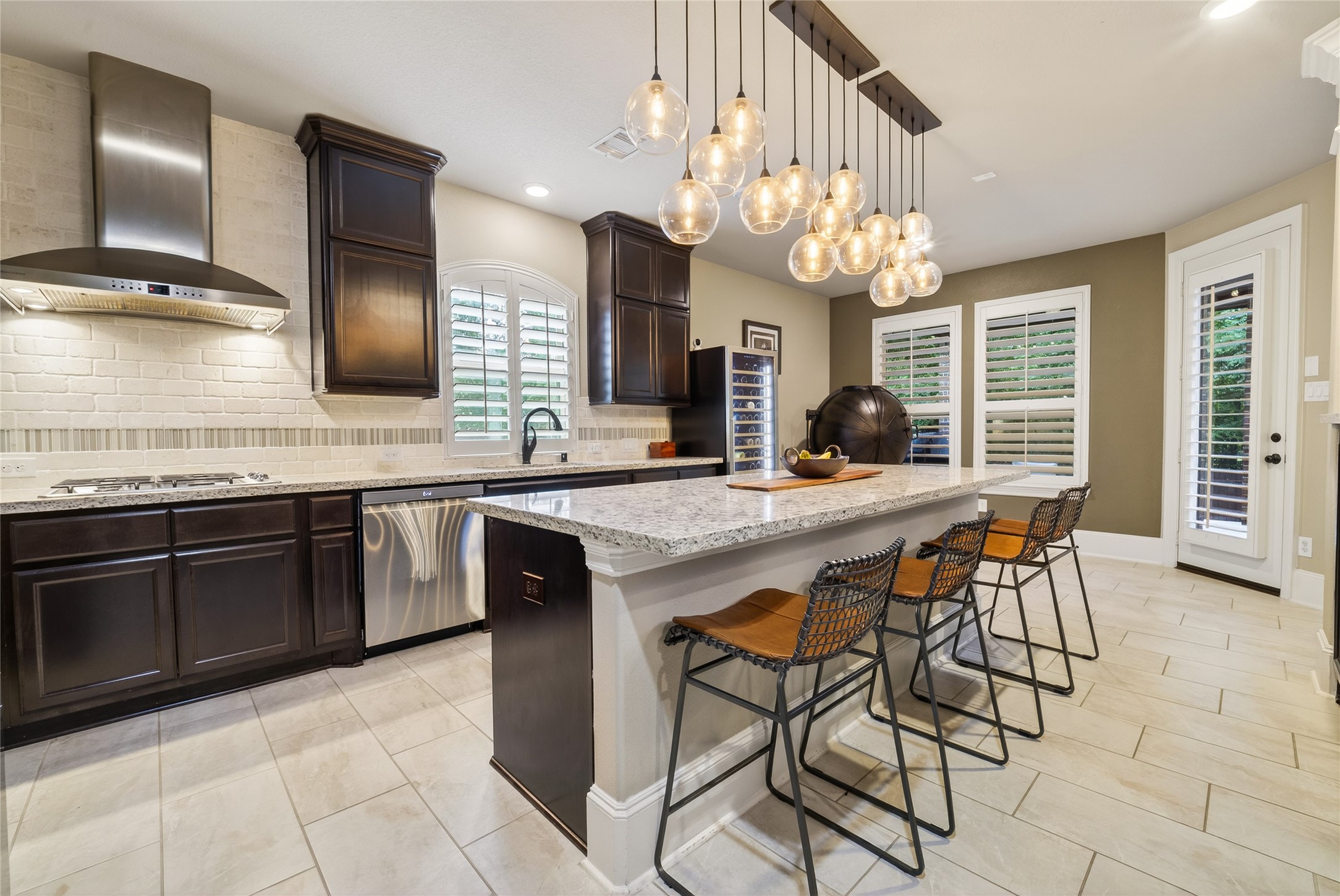 7907 Augusta Creek Court Spring, TX 77389 - Photo 18 of 49 Westin designs such a sleek and modern home and this kitchen does not disappoint!