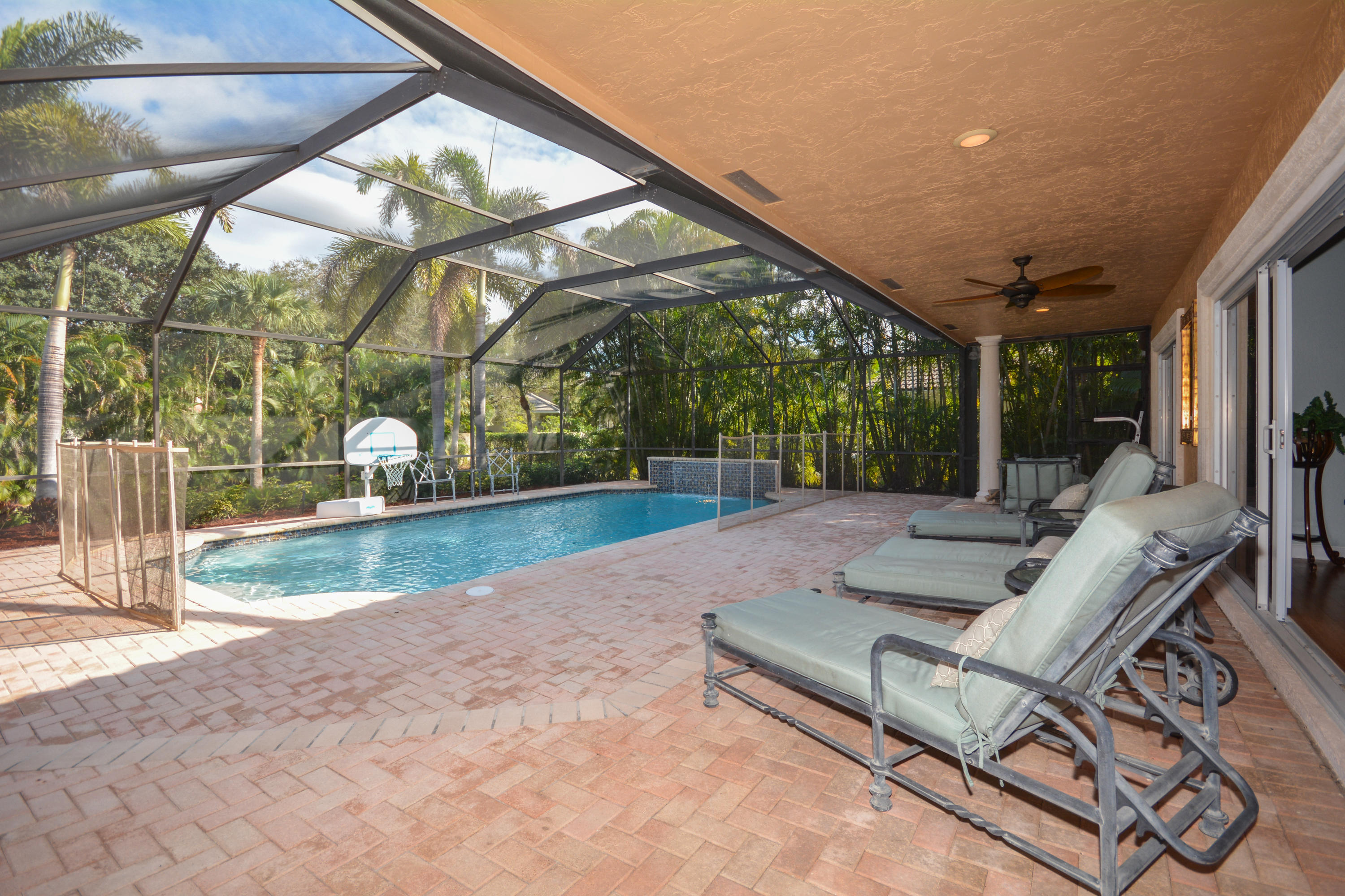 1680 Parkside Circle South Boca Raton, FL 33486 - Photo 23 of 28 patio
