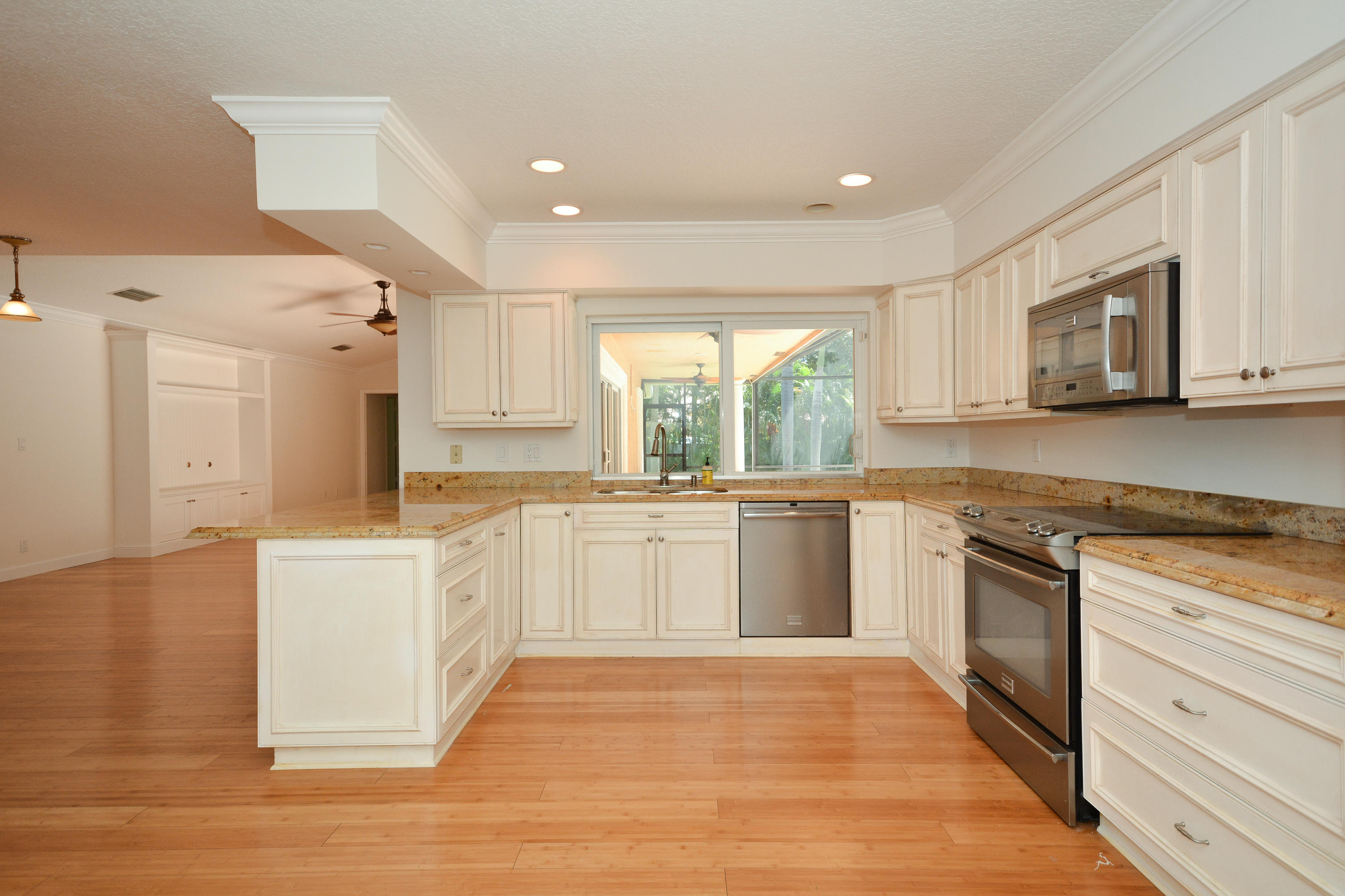 1680 Parkside Circle South Boca Raton, FL 33486 - Photo 3 of 28 1680 SW 22nd Avenue Cir_reshoot_Heidi Be