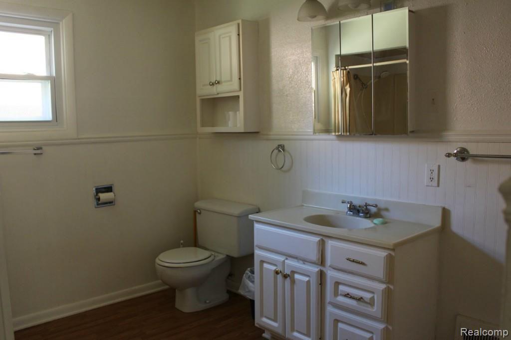 323 North Castell Avenue Rochester, MI 48307 - Photo 5 of 5