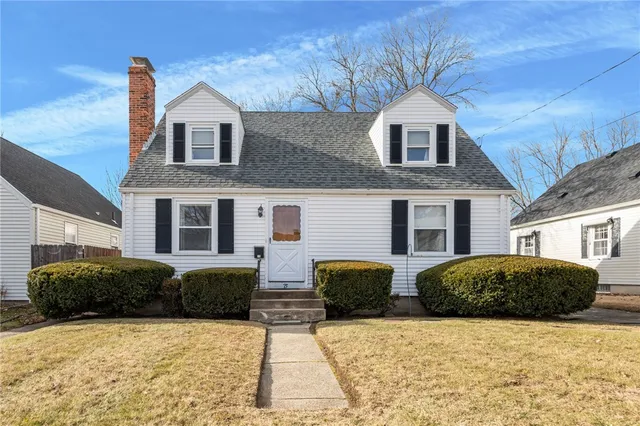 $375,000 | 75 Dale Avenue, Cranston, RI 02910