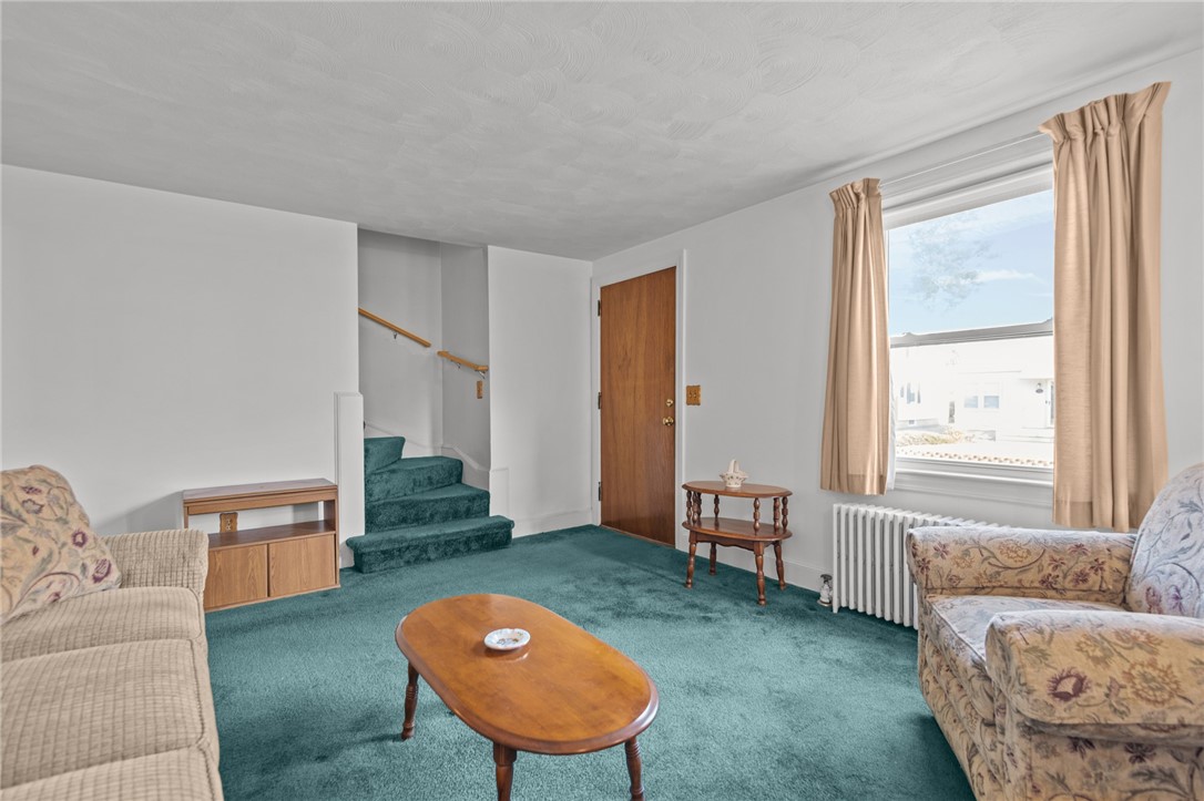 75 Dale Avenue Cranston, RI 02910 - Photo 12 of 41