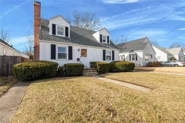 $375,000 | 75 Dale Avenue, Cranston, RI 02910