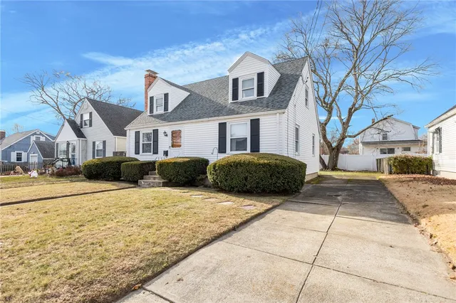$375,000 | 75 Dale Avenue, Cranston, RI 02910