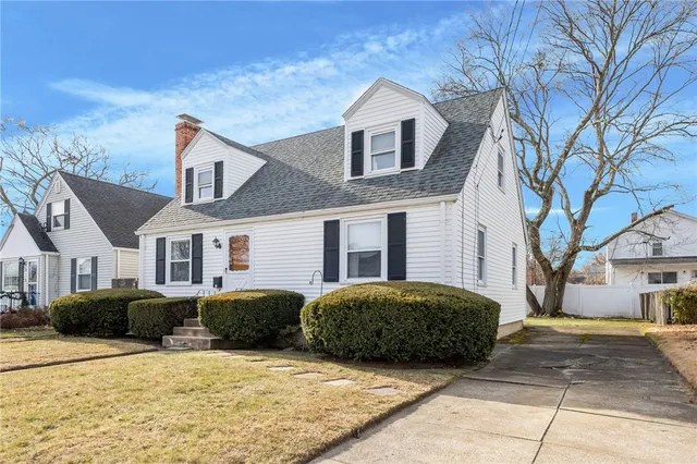 $375,000 | 75 Dale Avenue, Cranston, RI 02910