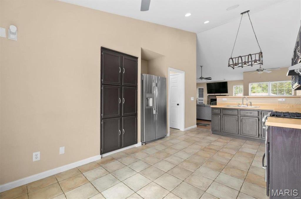 602 South 5th Street Caseyville, IL 62232 - Photo 10 of 34