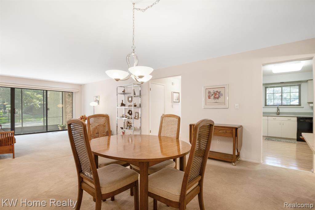 29691 Pine Ridge Circle Farmington Hills, MI 48331 - Photo 11 of 39