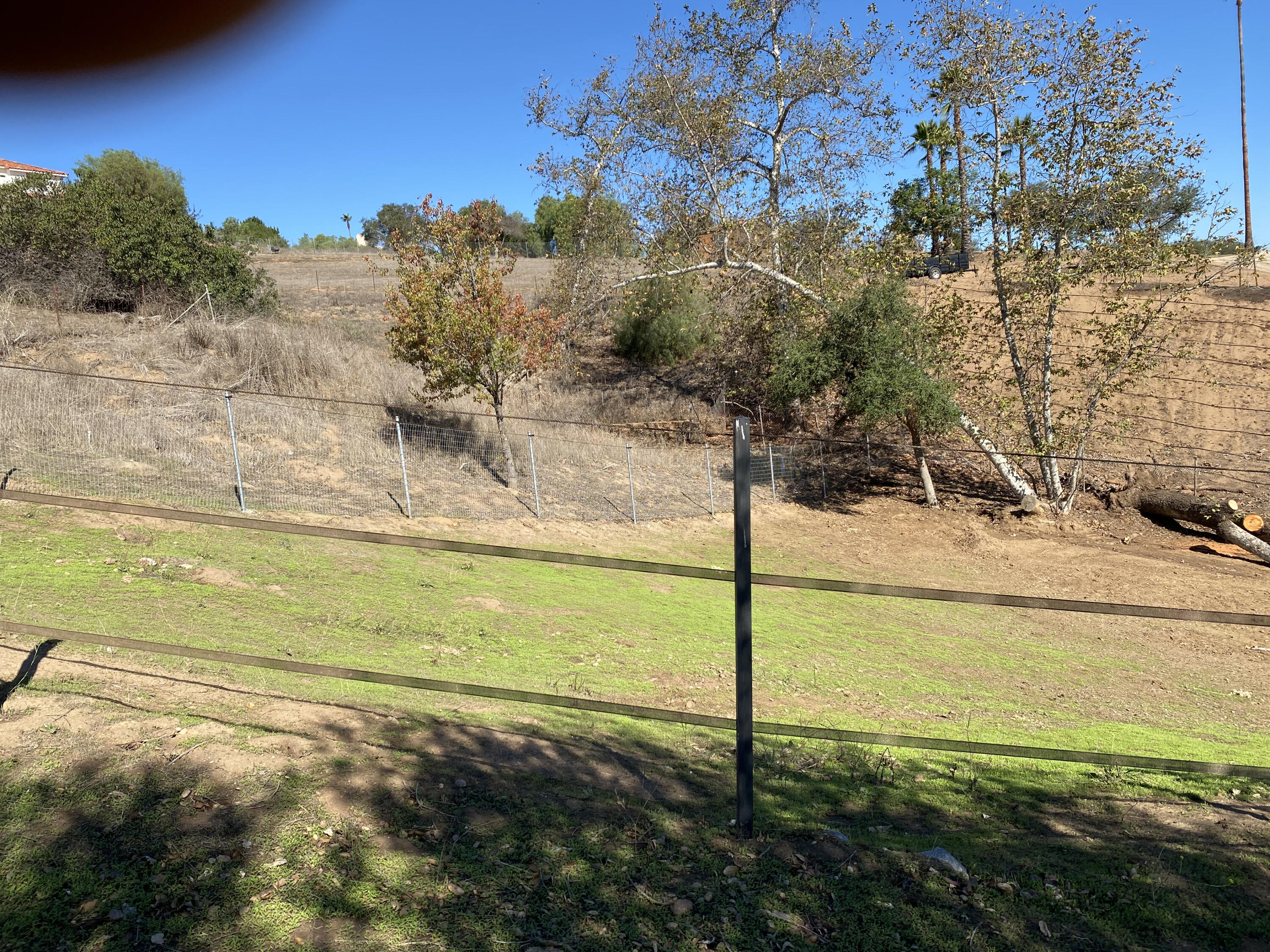 3705 La Canada Road Fallbrook, CA 92028 - Photo 53 of 68 a view of an ocean and a mountain