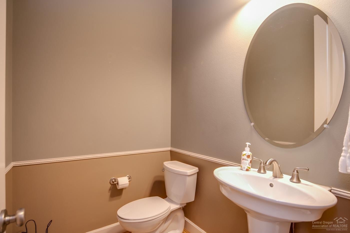 61118 Aspen Rim Lane Bend, OR 97702 - Photo 20 of 25 Additional Photo