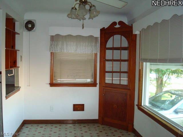 7403 Jameson Road Parma, OH 44129 - Photo 5 of 13