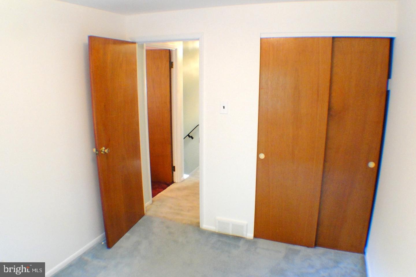 12748 Hollins Road Philadelphia, PA 19154 - Photo 21 of 31 Gallery Image 21