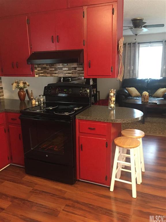 3431 Greentree Acres Road Valdese, NC 28690 - Photo 5 of 10 Gallery Image 5