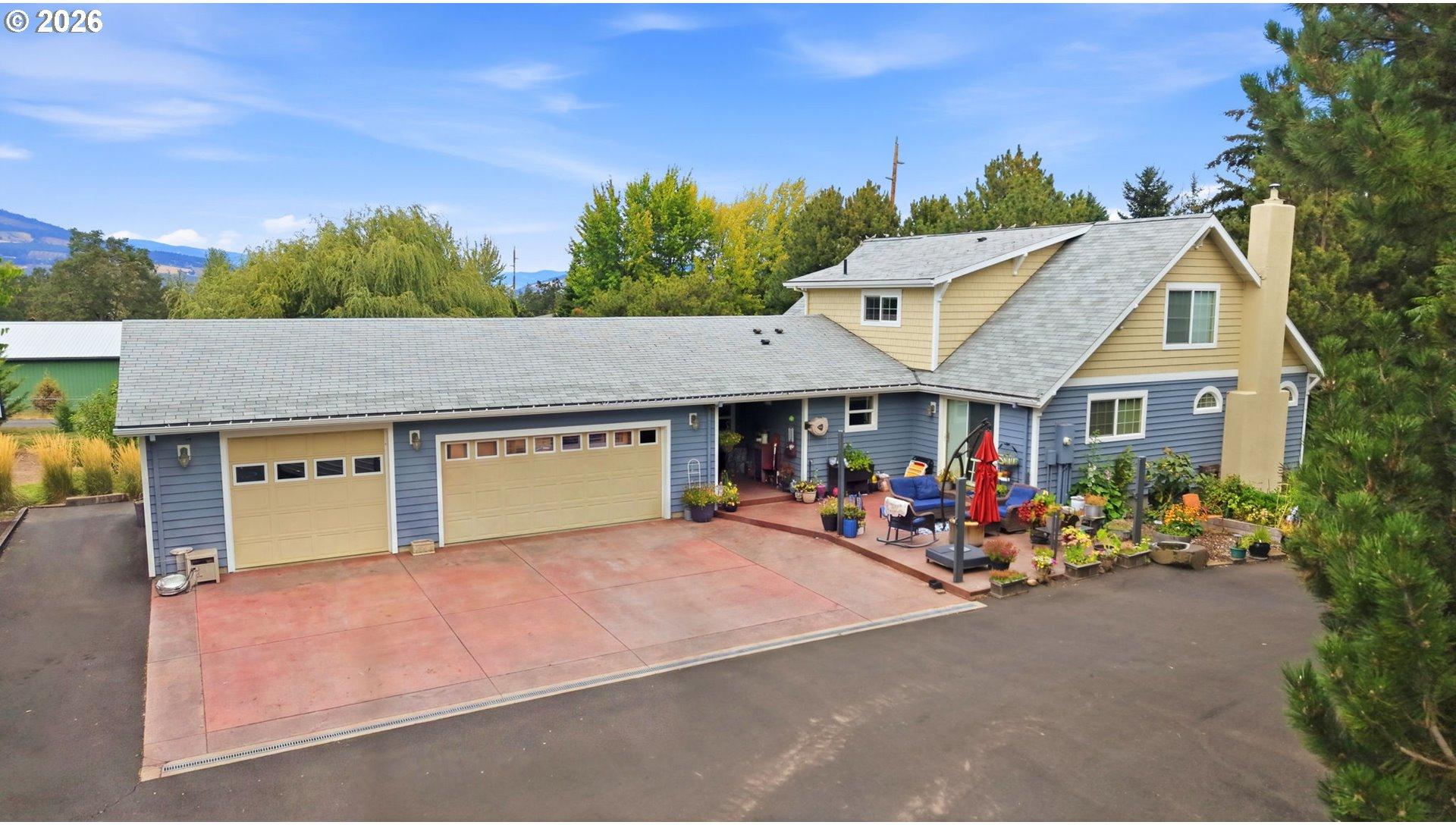 1736 Markham Road Hood River, OR 97031 - Photo 3 of 47 Gallery Image 3