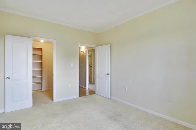 $3,000 | 1211 South Eads Street, Unit 1905, Arlington, VA 22202