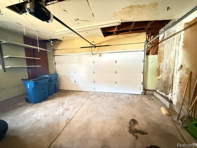 2329 Morrish Road Flushing, MI 48433 - Photo 17 of 32