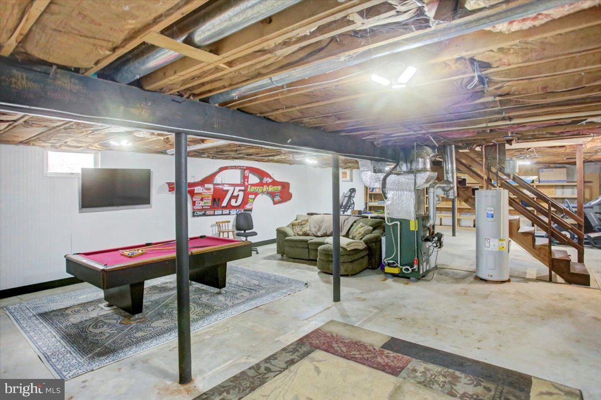 16726 Broadfording Road Hagerstown, MD 21740 - Photo 40 of 55 Unfinished basement