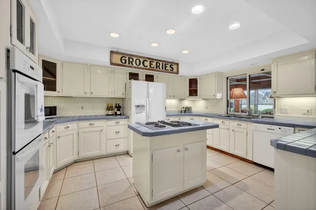 $615,000 | 5610 Southeast Winged Foot Drive, Stuart, FL 34997