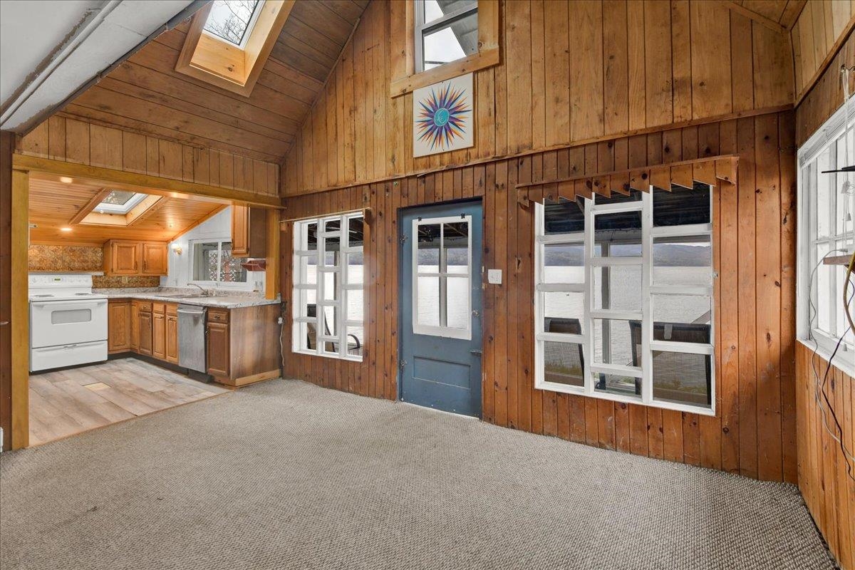 268 Lakeside Lane Addison, VT 05491 - Photo 15 of 46 Gallery Image 15