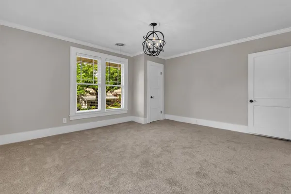 $449,000 | 1757 Vinton Avenue, Memphis, TN 38104
