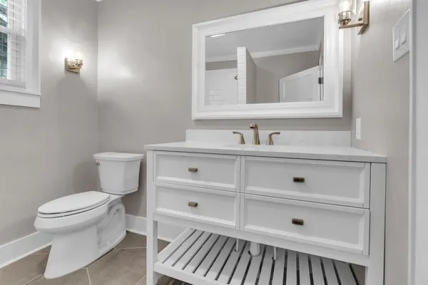 $449,000 | 1757 Vinton Avenue, Memphis, TN 38104
