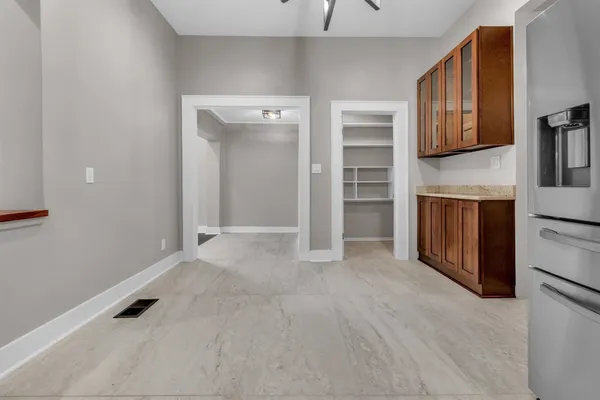 $449,000 | 1757 Vinton Avenue, Memphis, TN 38104