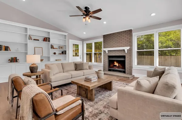 $449,000 | 1757 Vinton Avenue, Memphis, TN 38104