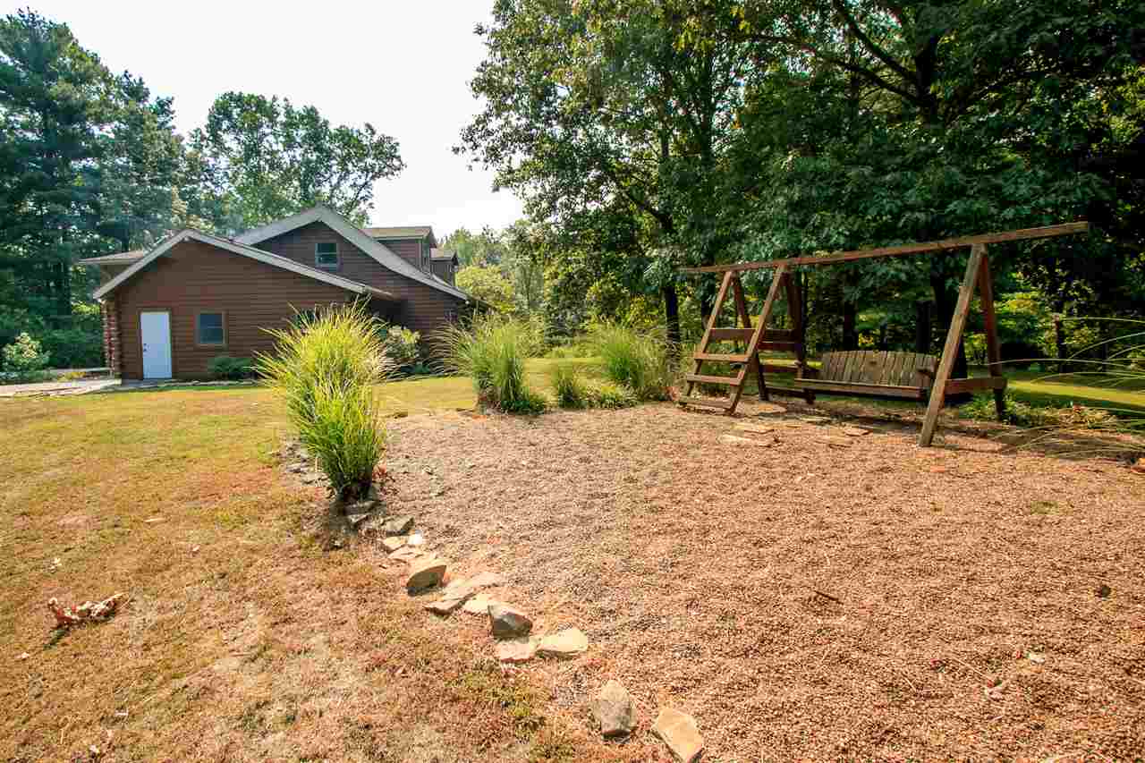 1722 Red Brush Road Newburgh, IN 47630 - Photo 10 of 35 Gallery Image 10