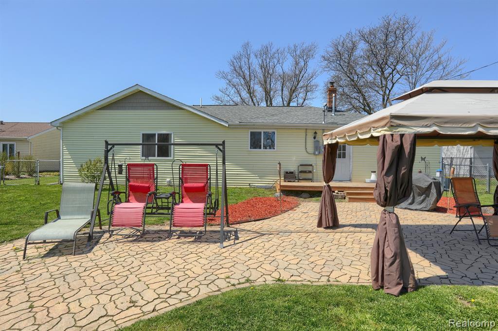 400 Range Road Marysville, MI 48040 - Photo 24 of 30
