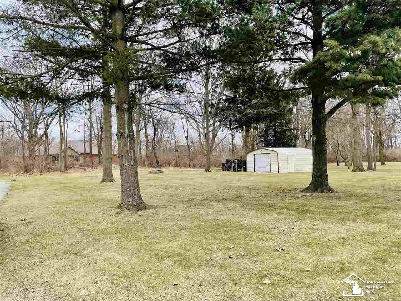 798 Ruff Drive Monroe, MI 48162 - Photo 3 of 25
