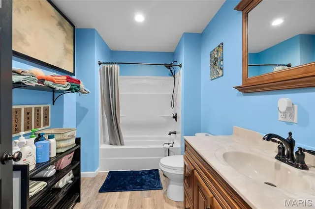 $665,000 | 20722 State Hwy AA, Potosi, MO 63664