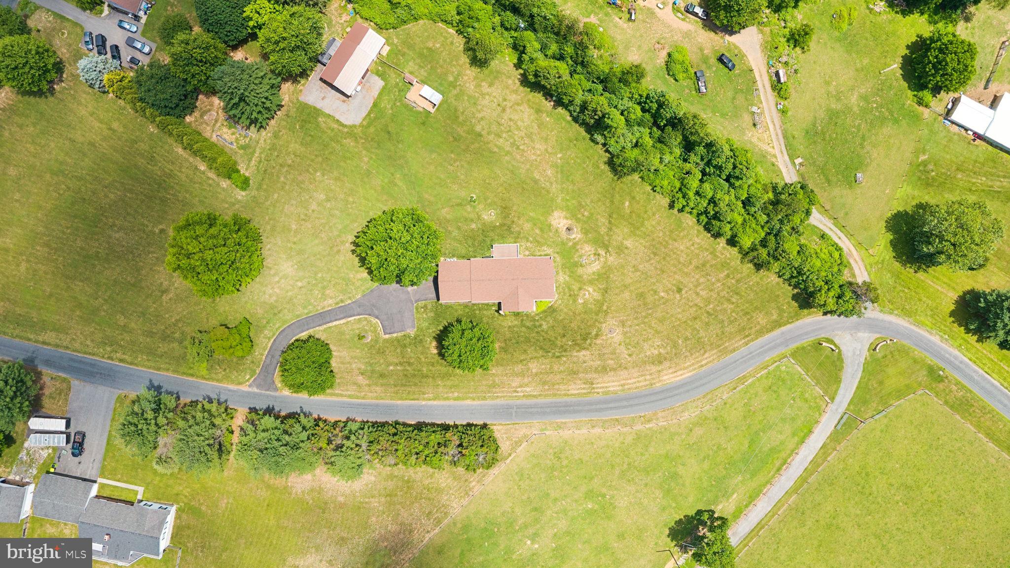 5369 Long Corner Road White Hall, MD 21161 - Photo 9 of 61