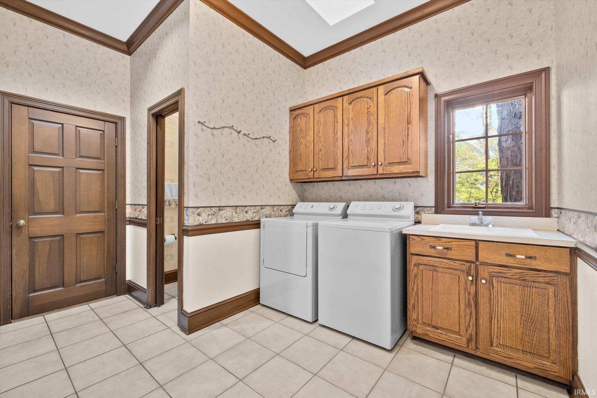 3712 Devonshire Lane Bloomington, IN 47408 - Photo 12 of 36