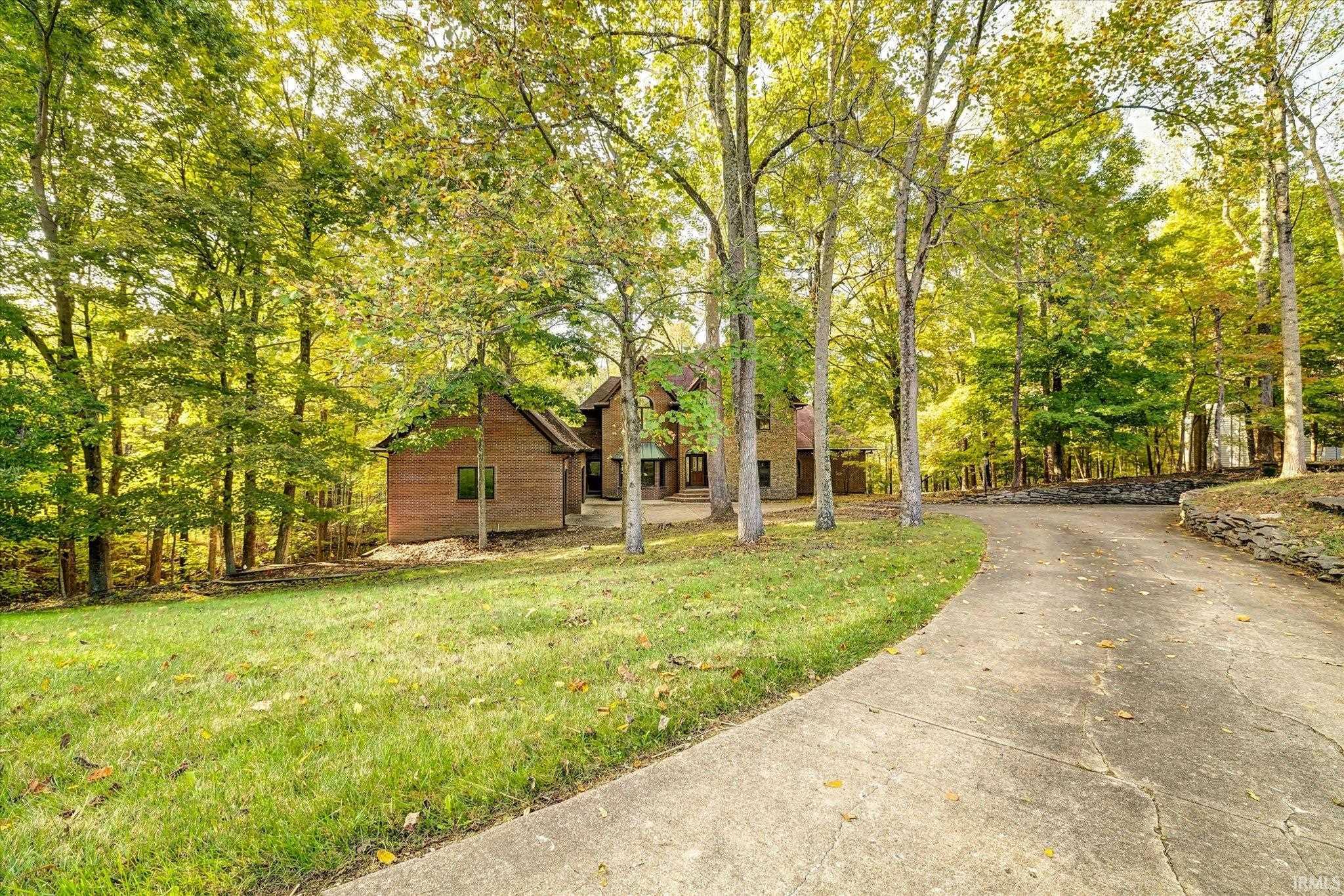 3712 Devonshire Lane Bloomington, IN 47408 - Photo 2 of 36