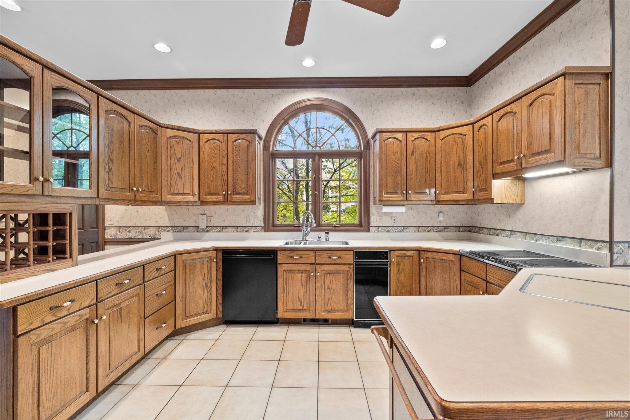 3712 Devonshire Lane Bloomington, IN 47408 - Photo 7 of 36