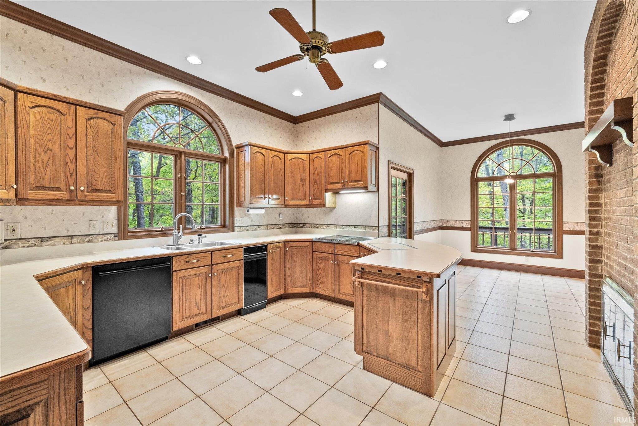 3712 Devonshire Lane Bloomington, IN 47408 - Photo 8 of 36