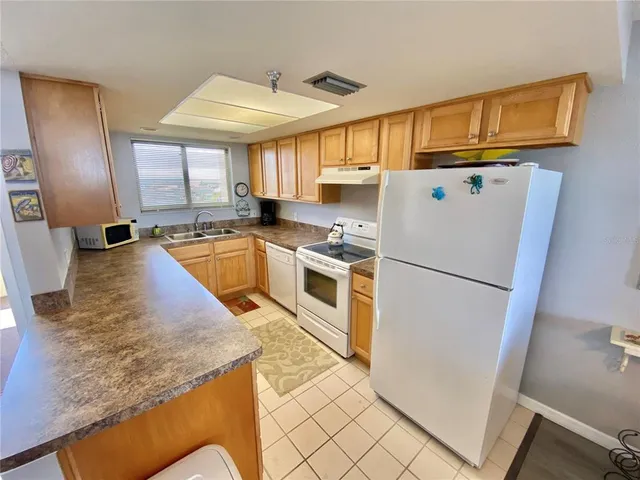 $2,500 | 5915 Sea Ranch Drive, Unit 509W, Hudson, FL 34667