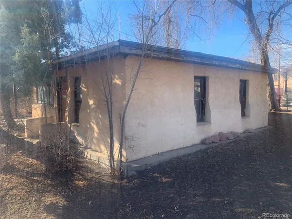 a backyard of a house