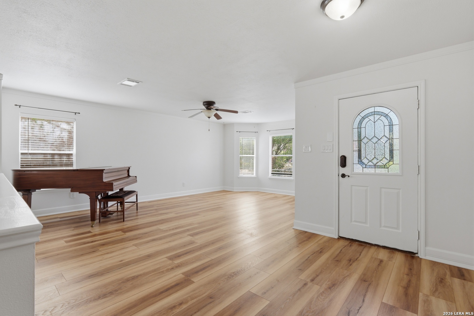 1527 Jasmine Schertz, TX 78154 - Photo 13 of 39