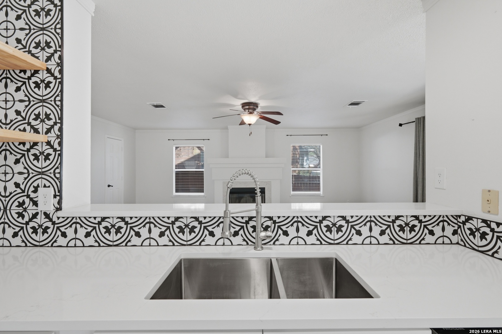 1527 Jasmine Schertz, TX 78154 - Photo 19 of 39
