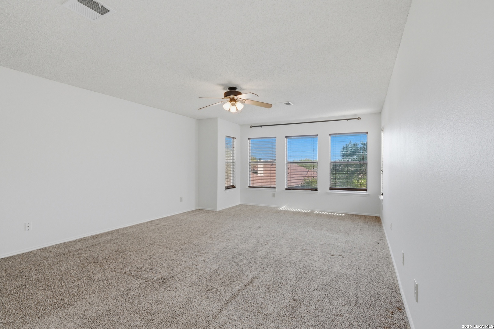 1527 Jasmine Schertz, TX 78154 - Photo 31 of 39