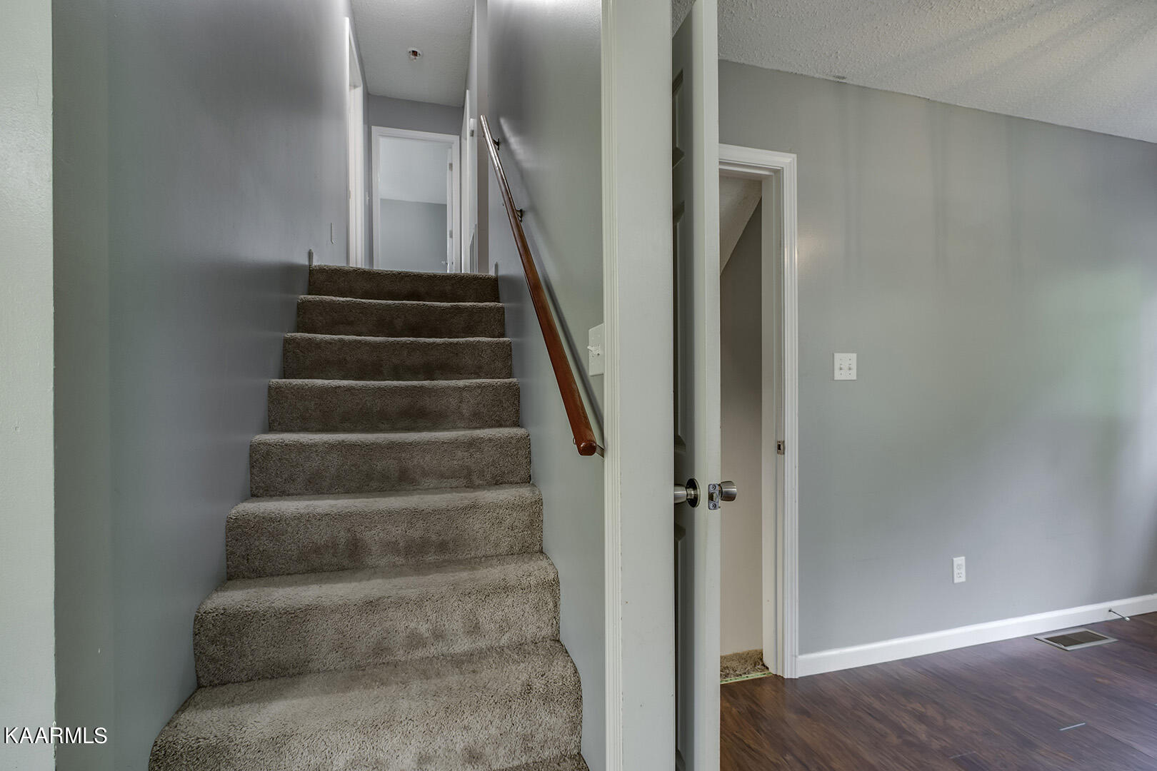 928 Davis Chapel Road La Follette, TN 37766 - Photo 13 of 33 13_DavisChapelRoad_928_StairsUp