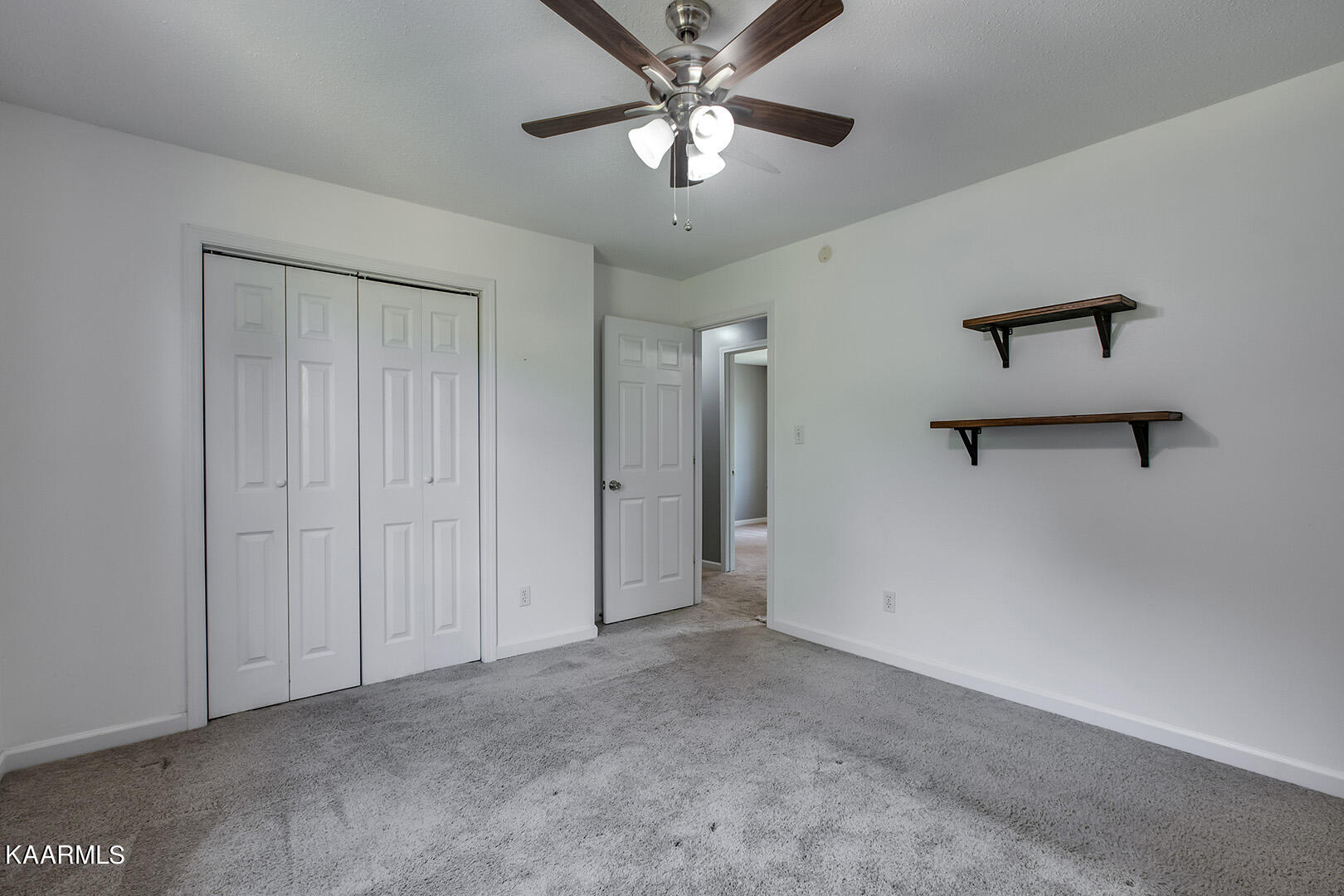 928 Davis Chapel Road La Follette, TN 37766 - Photo 20 of 33 20_DavisChapelRoad_928_Bedroom3_02