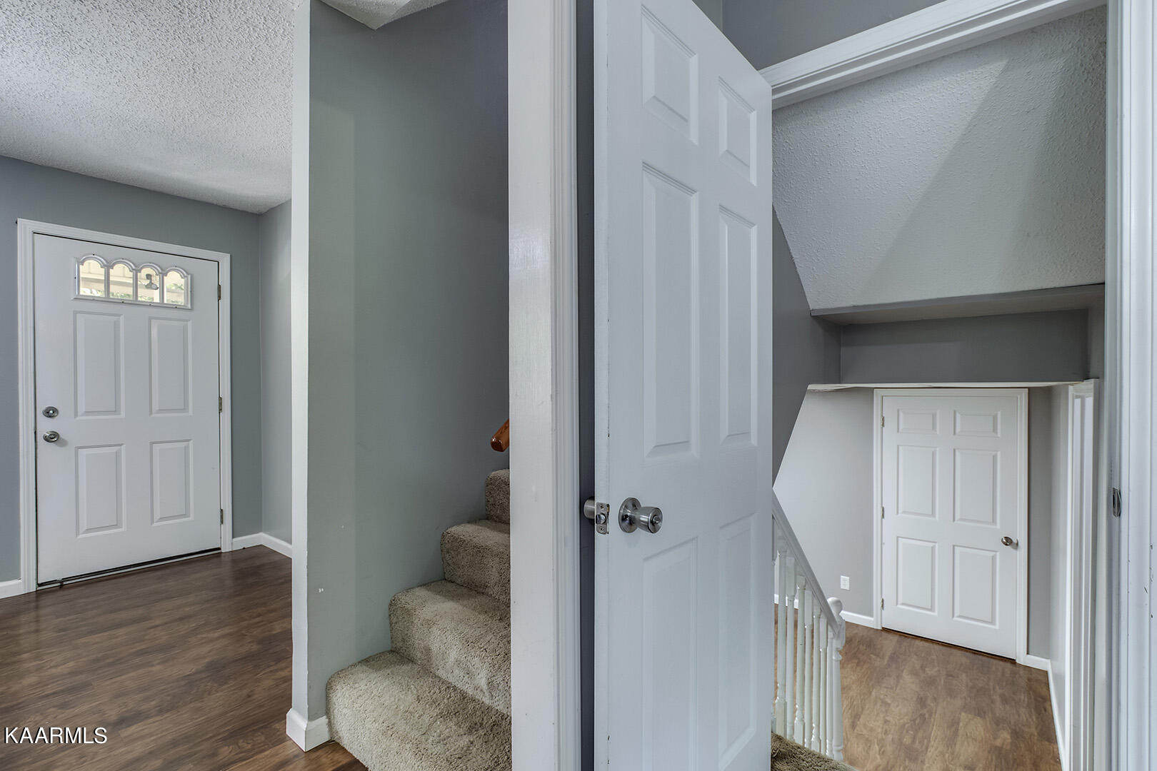 928 Davis Chapel Road La Follette, TN 37766 - Photo 23 of 33 23_DavisChapelRoad_928_StairsDown
