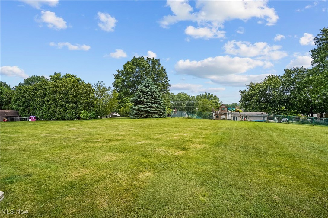 3262 Wright Road Northwest Uniontown, OH 44685 - Photo 4 of 37 View of yard
