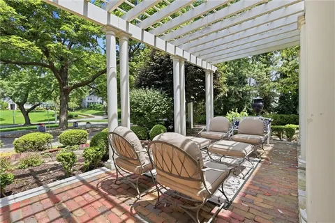 $2,095,000 | 1217 West 58th Street, Kansas City, MO 64113
