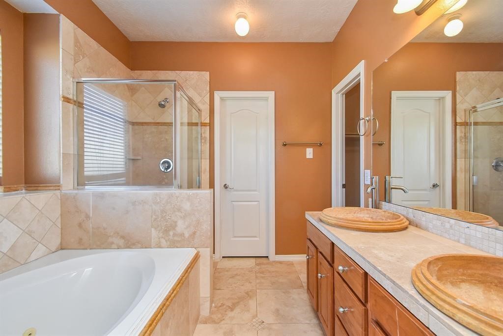 2811 Little Spring Circle Spring, TX 77373 - Photo 11 of 17