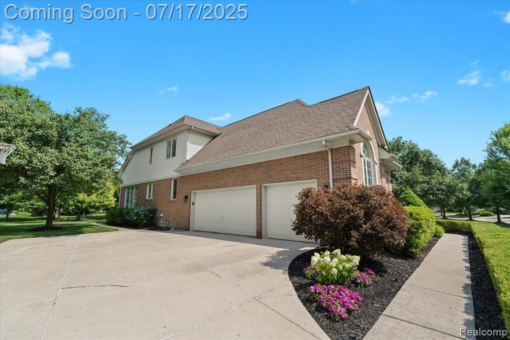 48051 Inveraray Road Canton, MI 48188 - Photo 33 of 52