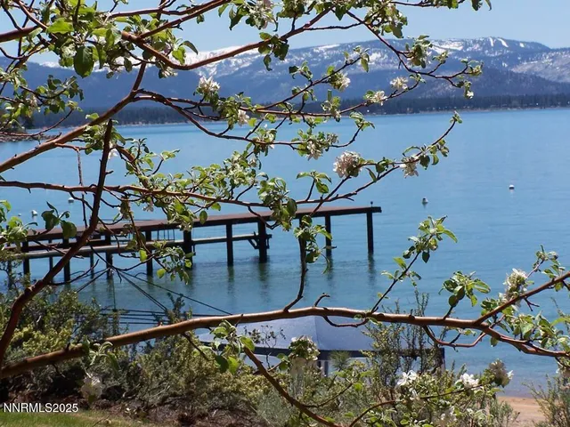 $1,100,000 | 600 Highway 50, Unit 40, Zephyr Cove, NV 89448